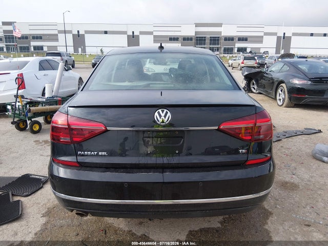 45646604 :رقم المزاد ، 1VWCA7A34JC032121 vin ، 2018 Volkswagen Passat 2.0t Sel Premium مزاد بيع