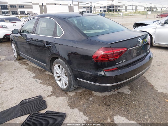 45646604 :رقم المزاد ، 1VWCA7A34JC032121 vin ، 2018 Volkswagen Passat 2.0t Sel Premium مزاد بيع