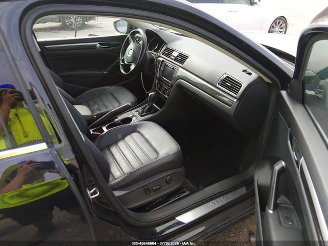 45646604 :رقم المزاد ، 1VWCA7A34JC032121 vin ، 2018 Volkswagen Passat 2.0t Sel Premium مزاد بيع