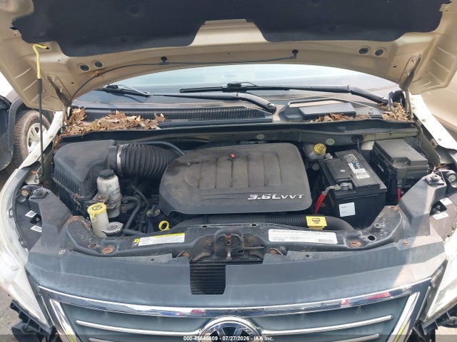 2011 Volkswagen Routan Se მანქანა იყიდება აუქციონზე, vin: 2V4RW3DG0BR766811, აუქციონის ნომერი: 45646609