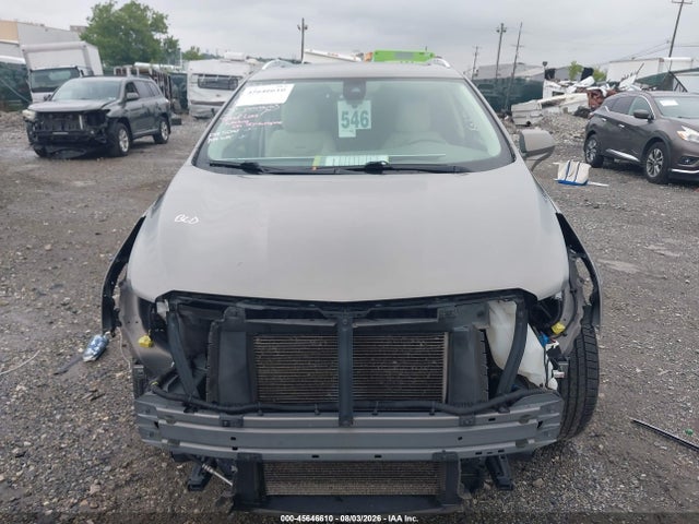 45646610 :رقم المزاد ، 1GYKNBRS9HZ264121 vin ، 2017 Cadillac Xt5 Luxury مزاد بيع