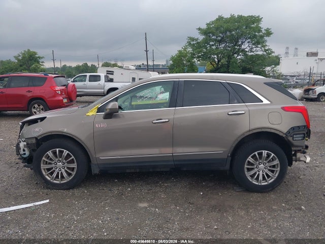 45646610 :رقم المزاد ، 1GYKNBRS9HZ264121 vin ، 2017 Cadillac Xt5 Luxury مزاد بيع