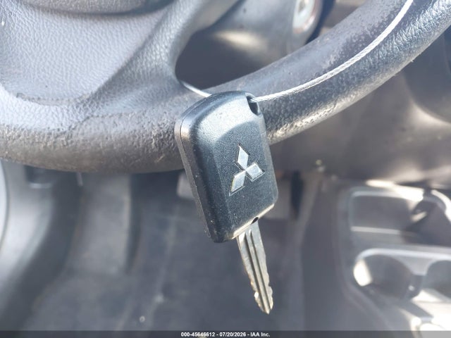 45646612 :رقم المزاد ، ML32A3HJ6HH019981 vin ، 2017 Mitsubishi Mirage Es مزاد بيع