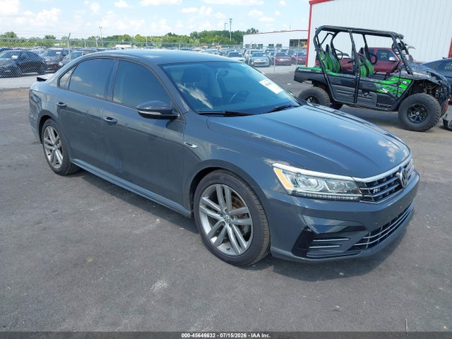 Продаж на аукціоні авто 2018 Volkswagen Passat 2.0t R-line/2.0t S, vin: 1VWAA7A39JC020263, номер лоту: 45646632