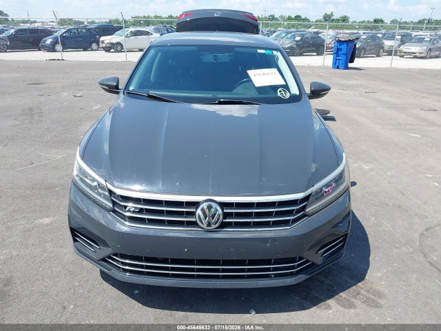 Продаж на аукціоні авто 2018 Volkswagen Passat 2.0t R-line/2.0t S, vin: 1VWAA7A39JC020263, номер лоту: 45646632