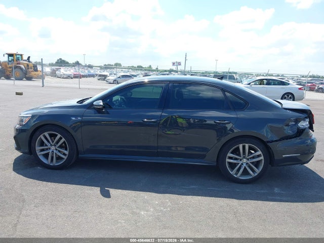 Продаж на аукціоні авто 2018 Volkswagen Passat 2.0t R-line/2.0t S, vin: 1VWAA7A39JC020263, номер лоту: 45646632