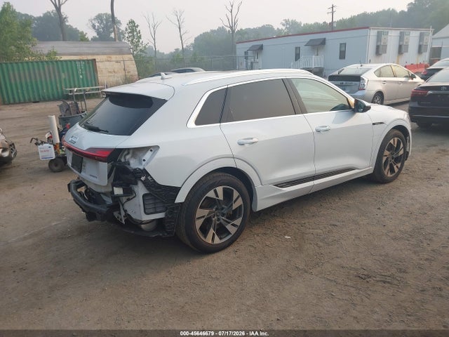 Aukcja sprzedaży 2021 Audi E-tron Premium Quattro, vin: WA1AAAGE6MB008200, numer aukcji: 45646679