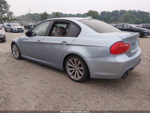 2011 Bmw 328i Xdrive მანქანა იყიდება აუქციონზე, vin: WBAPK5C51BA993533, აუქციონის ნომერი: 45646704
