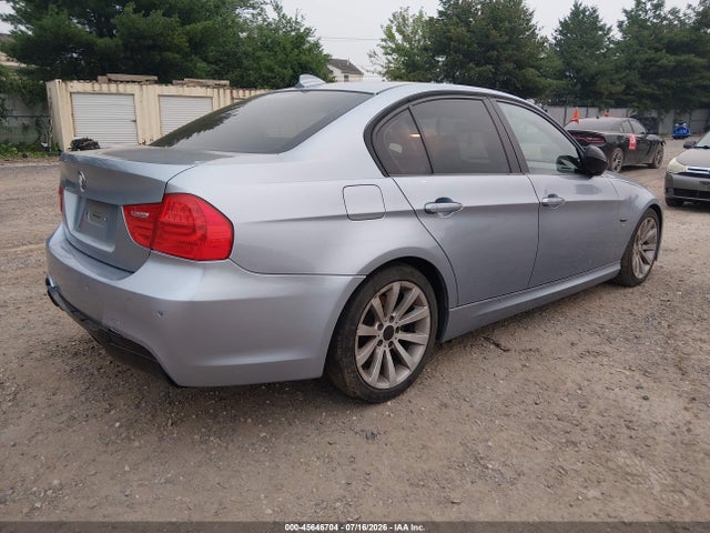 2011 Bmw 328i Xdrive მანქანა იყიდება აუქციონზე, vin: WBAPK5C51BA993533, აუქციონის ნომერი: 45646704