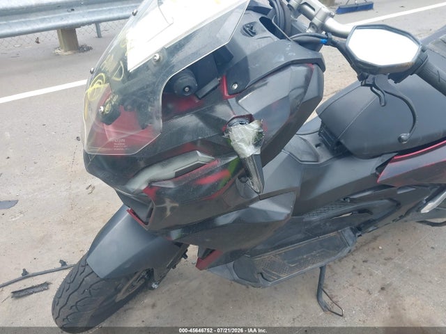 Honda Adv160 A 2024 MLHKF5459R5001168 Image 13