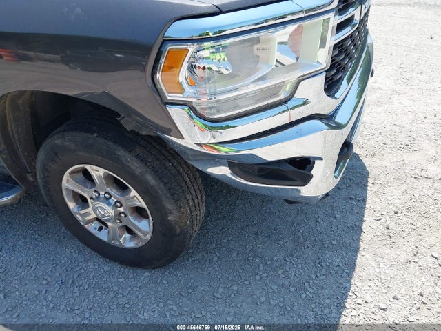 45646759 :رقم المزاد ، 3C6UR5DL7RG297812 vin ، 2024 Ram 2500 Big Horn  4x4 6'4 Box مزاد بيع