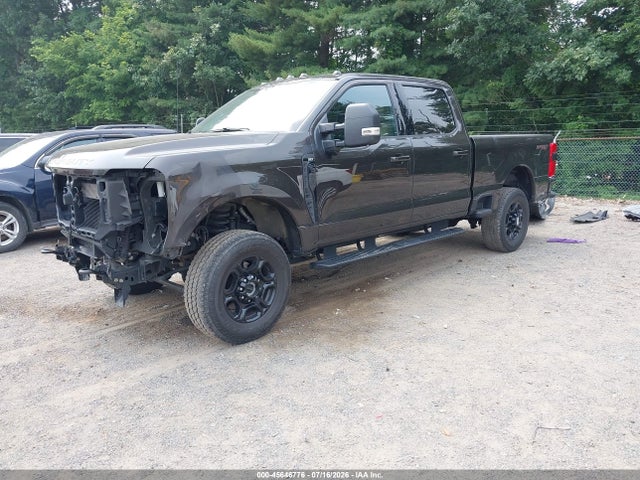 45646776 :رقم المزاد ، 1FT8W3BN6REE25332 vin ، 2024 Ford F-350 Xlt مزاد بيع