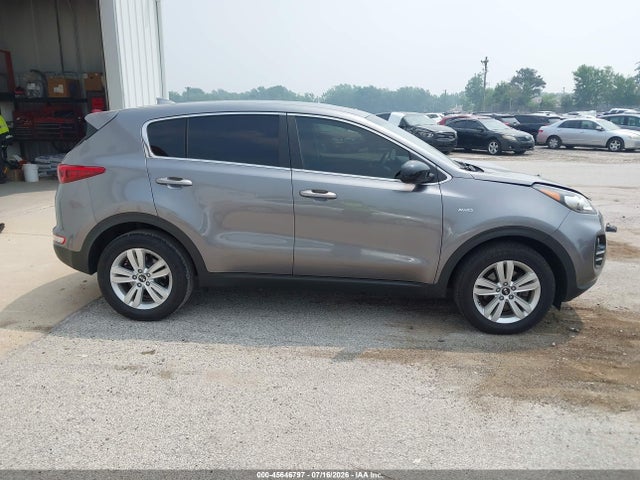 Продажа на аукционе авто 2017 Kia Sportage Lx, vin: KNDPMCAC4H7145459, номер лота: 45646797
