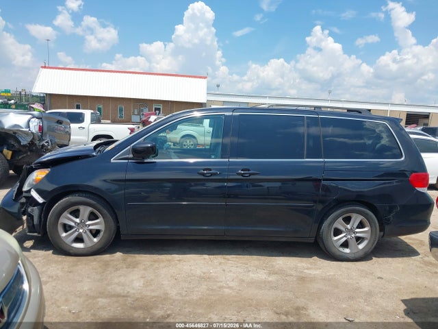 45646827 :رقم المزاد ، 5FNRL3H96AB107172 vin ، 2010 Honda Odyssey Touring مزاد بيع
