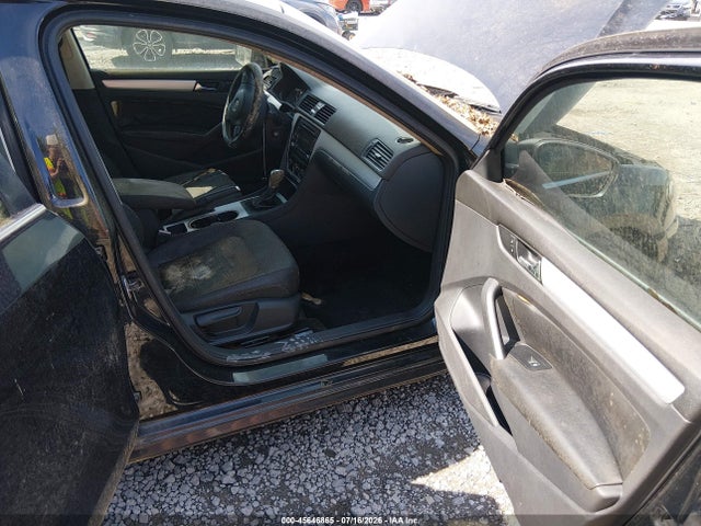 2013 Volkswagen Passat 2.5l Se მანქანა იყიდება აუქციონზე, vin: 1VWBP7A35DC055387, აუქციონის ნომერი: 45646865