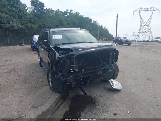 Aukcja sprzedaży 2013 Gmc Yukon Xl 1500 Denali, vin: 1GKS2MEF7DR184592, numer aukcji: 45646931