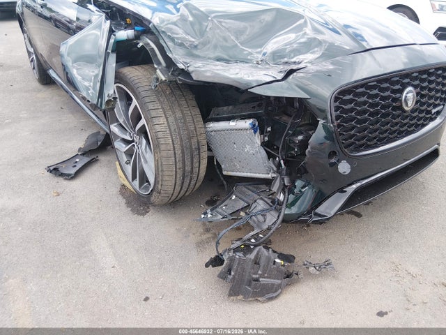 45646932 :رقم المزاد ، SAJBL4GX8RCY95776 vin ، 2024 Jaguar Xf R-dynamic Se P250 Awd Automatic مزاد بيع
