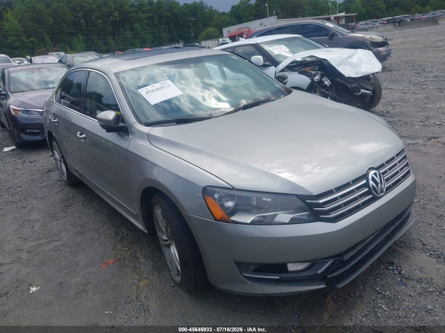 2014 Volkswagen Passat 2.0l Tdi Sel Premium მანქანა იყიდება აუქციონზე, vin: 1VWCN7A3XEC036183, აუქციონის ნომერი: 45646933