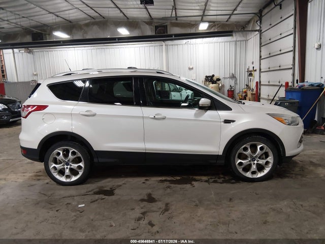 Продажа на аукционе авто 2013 Ford Escape Titanium, vin: 1FMCU0J92DUD37861, номер лота: 45646941