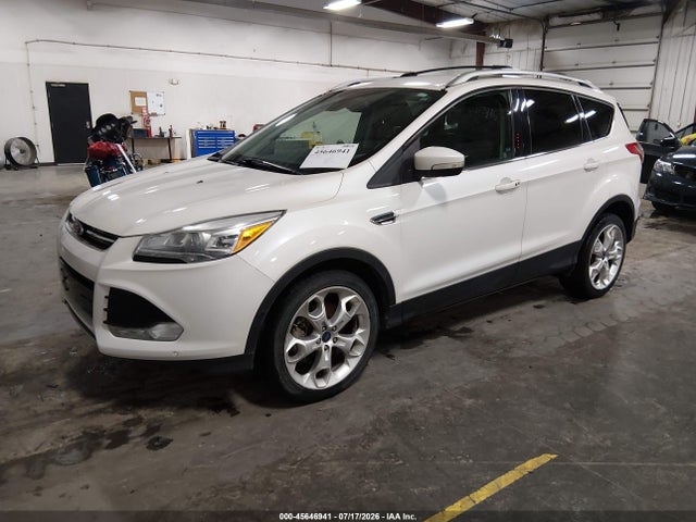 45646941 :رقم المزاد ، 1FMCU0J92DUD37861 vin ، 2013 Ford Escape Titanium مزاد بيع