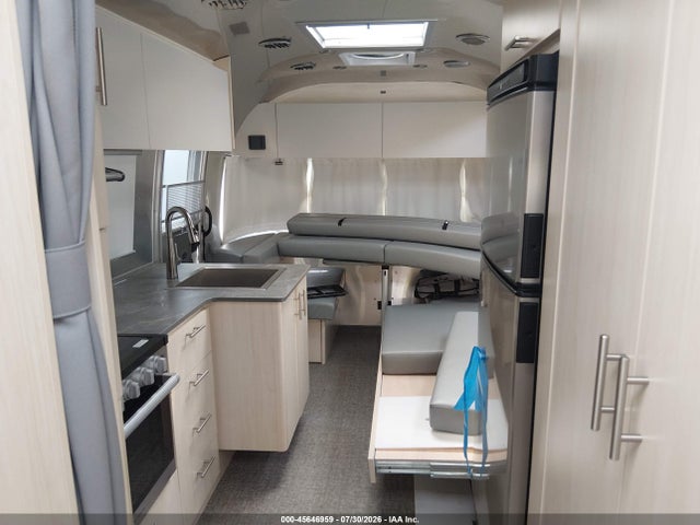2024 Airstream Other მანქანა იყიდება აუქციონზე, vin: 1STT9YL20RJ571155, აუქციონის ნომერი: 45646959