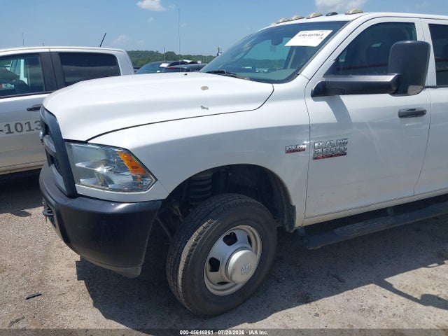 RAM 3500 Tradesman 2016 3C63RRGJ7GG332505 Image 2