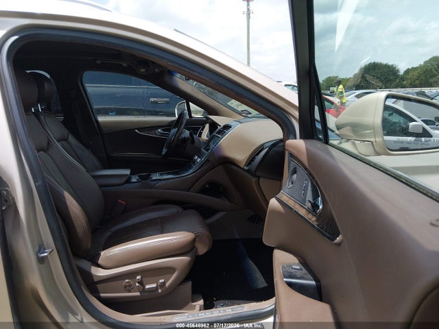45646962 :رقم المزاد ، 2LMPJ6LR6HBL28879 vin ، 2017 Lincoln Mkx Reserve مزاد بيع