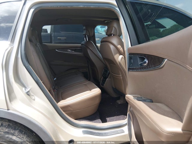 45646962 :رقم المزاد ، 2LMPJ6LR6HBL28879 vin ، 2017 Lincoln Mkx Reserve مزاد بيع
