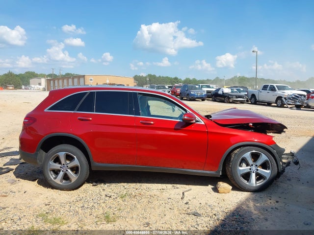 45646995 :رقم المزاد ، WDC0G4JB8HF126662 vin ، 2017 Mercedes-benz Glc 300 مزاد بيع