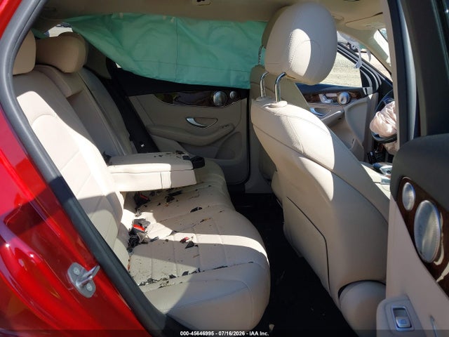 45646995 :رقم المزاد ، WDC0G4JB8HF126662 vin ، 2017 Mercedes-benz Glc 300 مزاد بيع