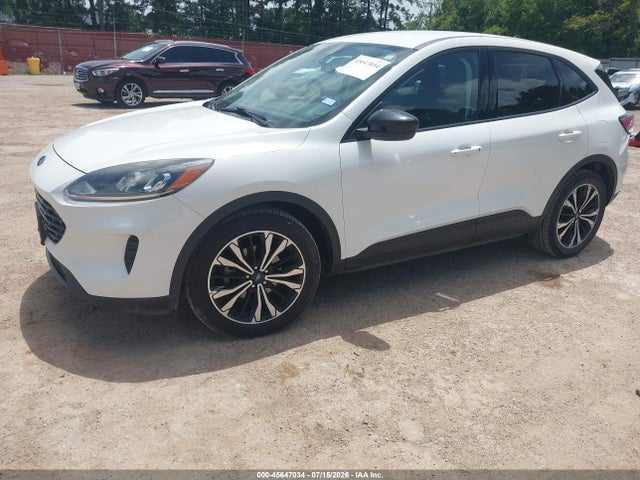 Ford ESCAPE SE 2022 1FMCU0G69NUA94418 Image 2