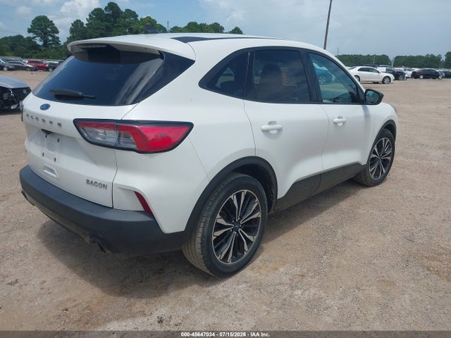 Ford ESCAPE SE 2022 1FMCU0G69NUA94418 Image 4