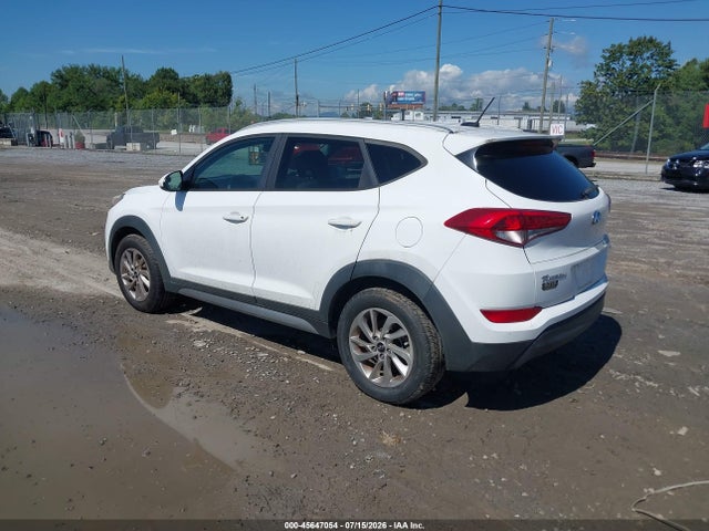 Продаж на аукціоні авто 2017 Hyundai Tucson Se, vin: KM8J3CA42HU289462, номер лоту: 45647054