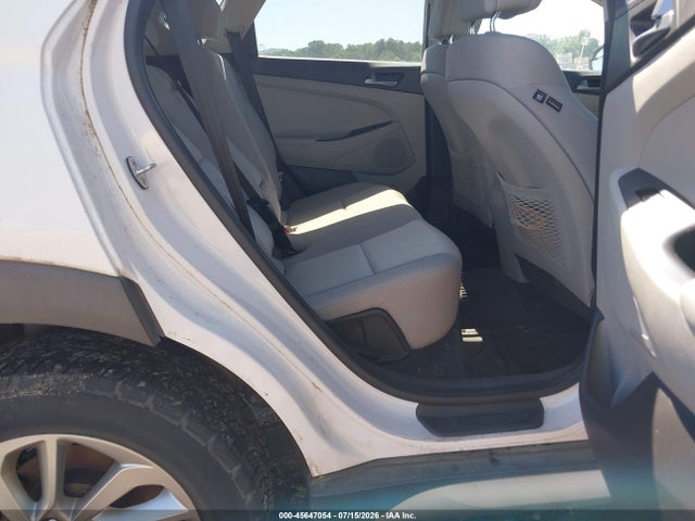Продаж на аукціоні авто 2017 Hyundai Tucson Se, vin: KM8J3CA42HU289462, номер лоту: 45647054