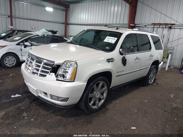 Продажа на аукционе авто 2012 Cadillac Escalade Luxury, vin: 1GYS4BEF8CR324135, номер лота: 45647058