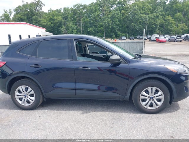 1FMCU9F68MUA73354 Ford ESCAPE S