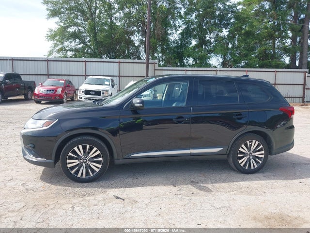 JA4AD3A38KZ034375 Mitsubishi Outlander Se