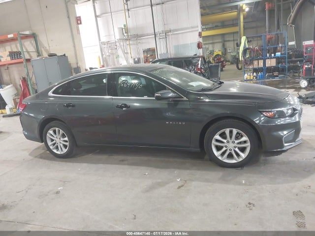 1G1ZD5ST0JF103457 Chevrolet MALIBU LT
