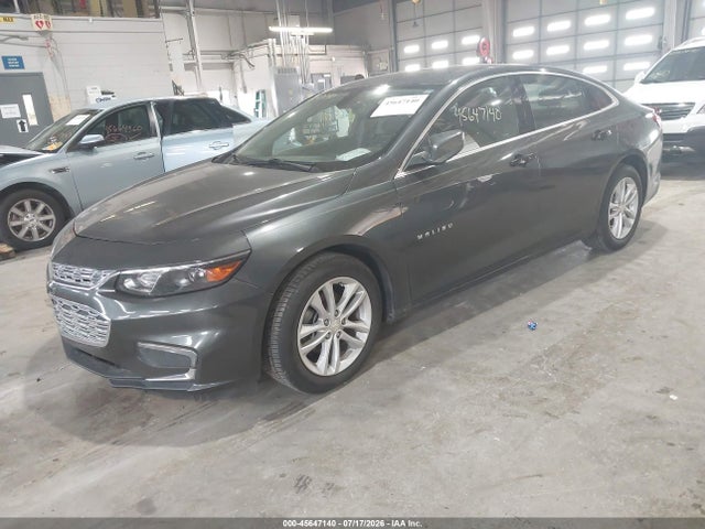 1G1ZD5ST0JF103457 Chevrolet MALIBU LT