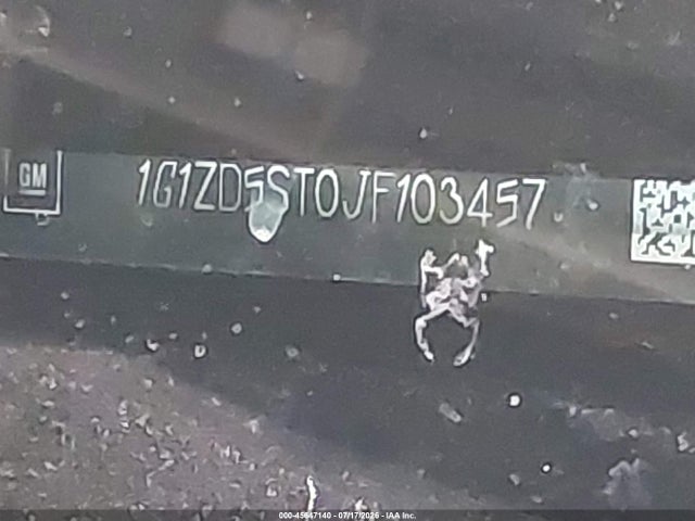 1G1ZD5ST0JF103457 Chevrolet MALIBU LT