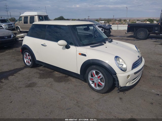 45647147 :رقم المزاد ، WMWRC33596TK70548 vin ، 2006 Mini Cooper مزاد بيع