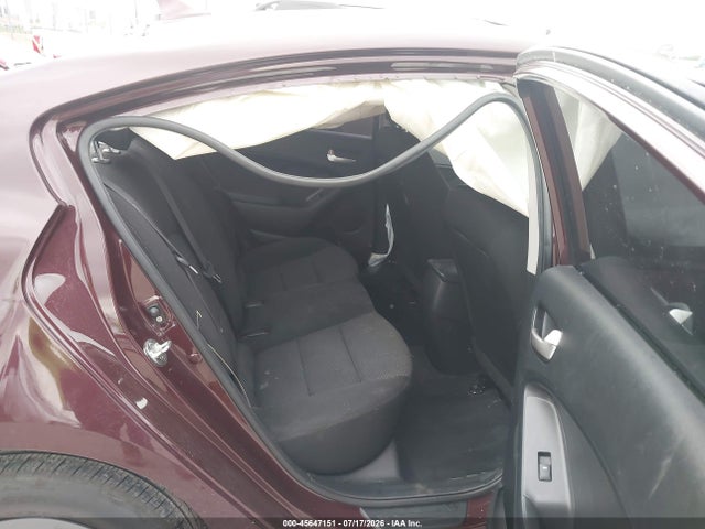 45647151 :رقم المزاد ، 3KPFK4A70JE190155 vin ، 2018 Kia Forte Lx مزاد بيع