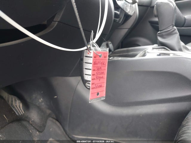 45647191 :رقم المزاد ، 5N1AT2MT8KC803468 vin ، 2019 Nissan Rogue Sv مزاد بيع