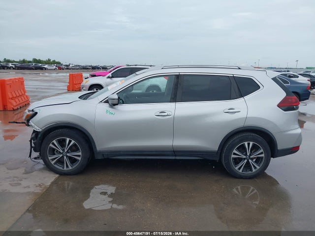 45647191 :رقم المزاد ، 5N1AT2MT8KC803468 vin ، 2019 Nissan Rogue Sv مزاد بيع