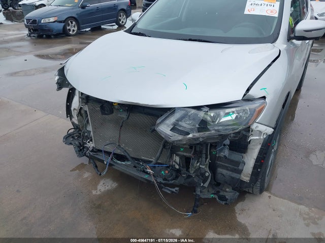 45647191 :رقم المزاد ، 5N1AT2MT8KC803468 vin ، 2019 Nissan Rogue Sv مزاد بيع