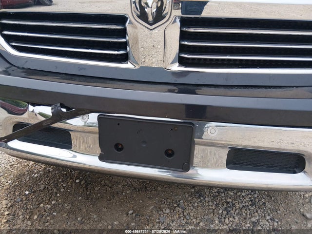 45647231 :رقم المزاد ، 1C6RR7LT8HS852101 vin ، 2017 Ram 1500 Big Horn  4x4 5'7 Box مزاد بيع