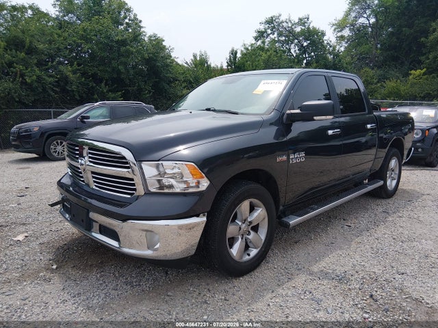 45647231 :رقم المزاد ، 1C6RR7LT8HS852101 vin ، 2017 Ram 1500 Big Horn  4x4 5'7 Box مزاد بيع