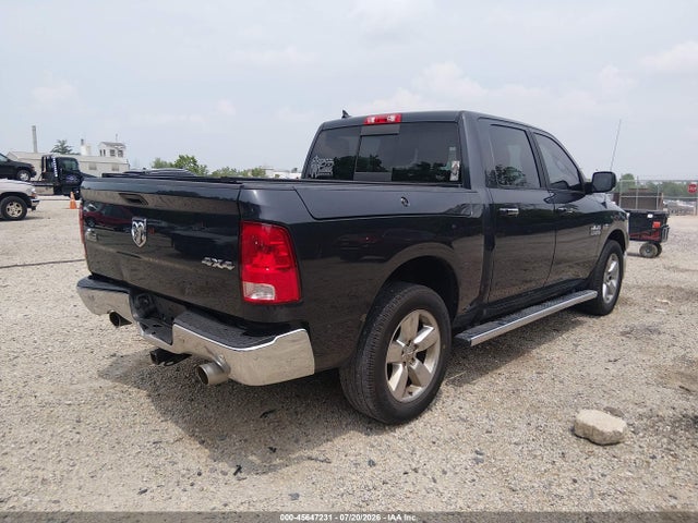 45647231 :رقم المزاد ، 1C6RR7LT8HS852101 vin ، 2017 Ram 1500 Big Horn  4x4 5'7 Box مزاد بيع