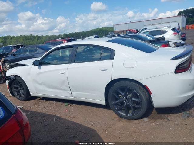 2022 Dodge Charger Sxt Rwd მანქანა იყიდება აუქციონზე, vin: 2C3CDXBG4NH206031, აუქციონის ნომერი: 45647247