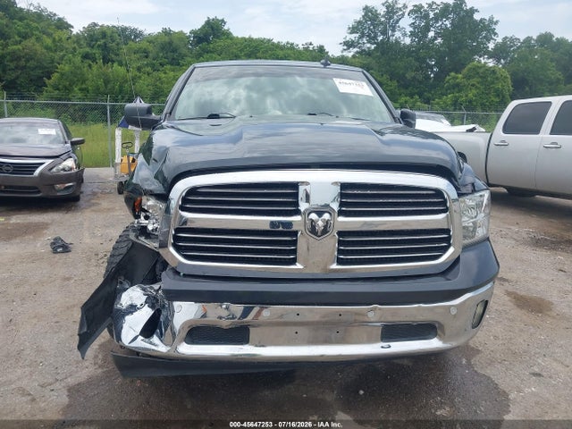 45647253 :رقم المزاد ، 3C6RR6LT5HG687075 vin ، 2017 Ram 1500 Big Horn  4x2 5'7 Box مزاد بيع